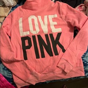 VS pullover